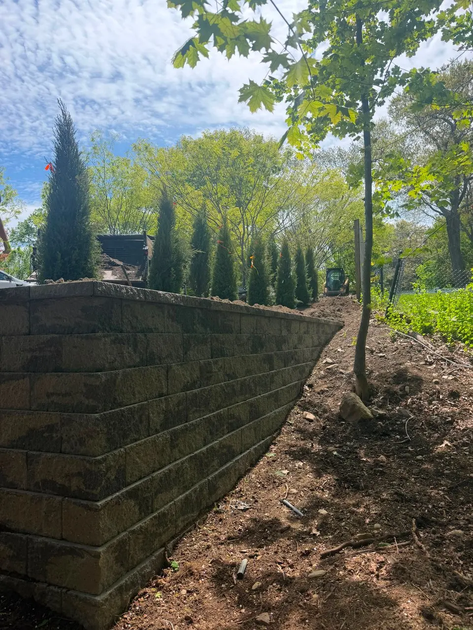 Block retaining wall built by LG Landscaping